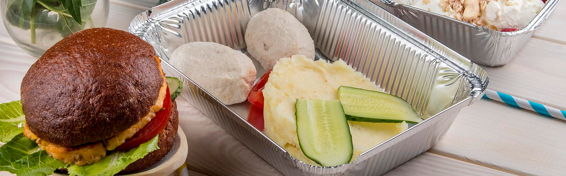 Contenedores reutilizables de aluminio y plástico: ¿qué beneficios aporta a mi restaurante en Saltillo?